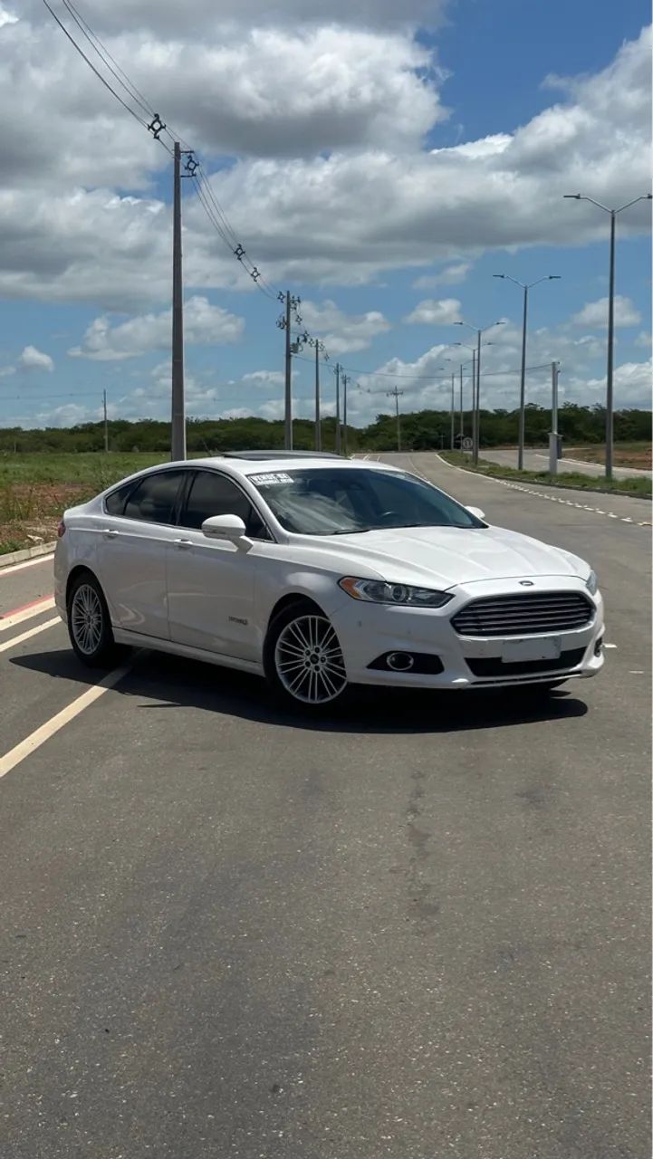 FORD FUSION HYBRID
