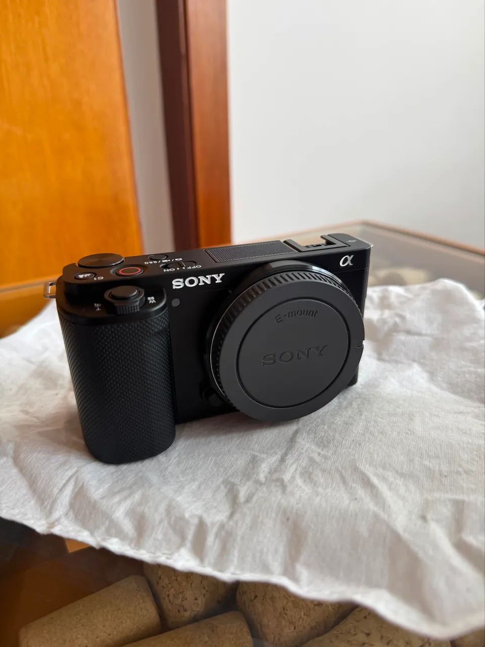 Câmera Sony ZV-E10
