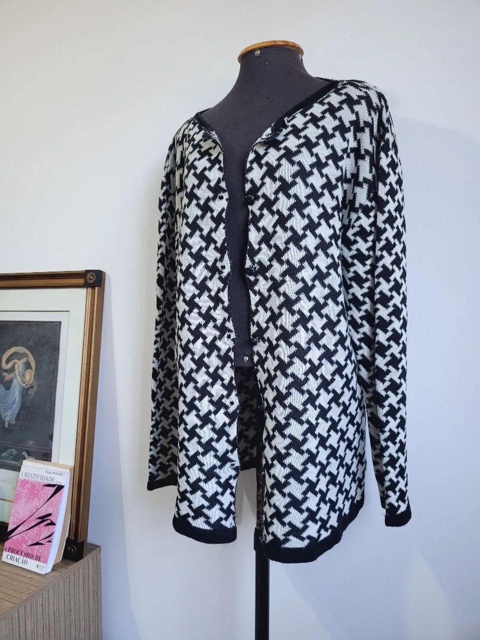 Cardigan tricô preto e branco - Foto 2