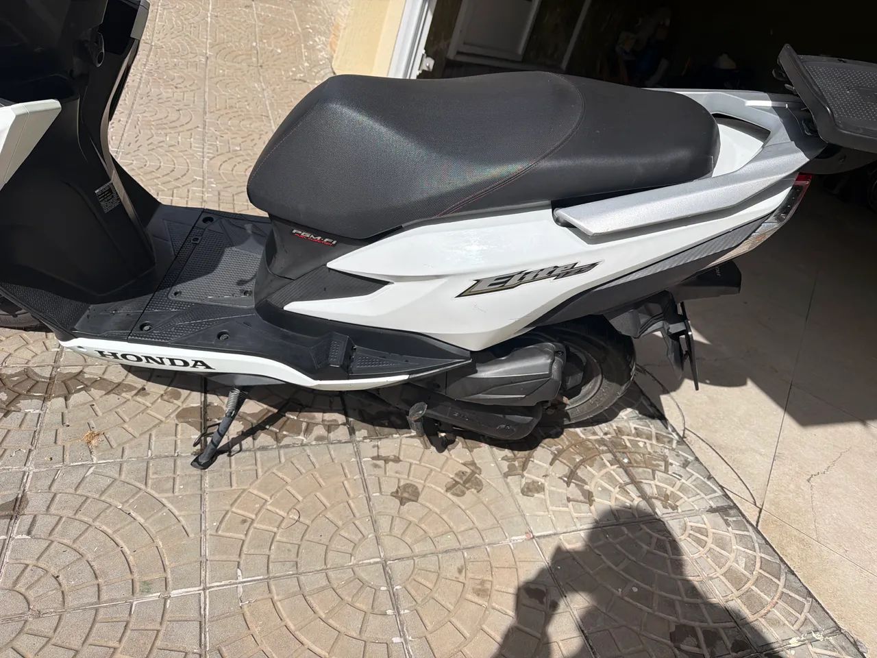Honda Elite 2020 - Foto 2