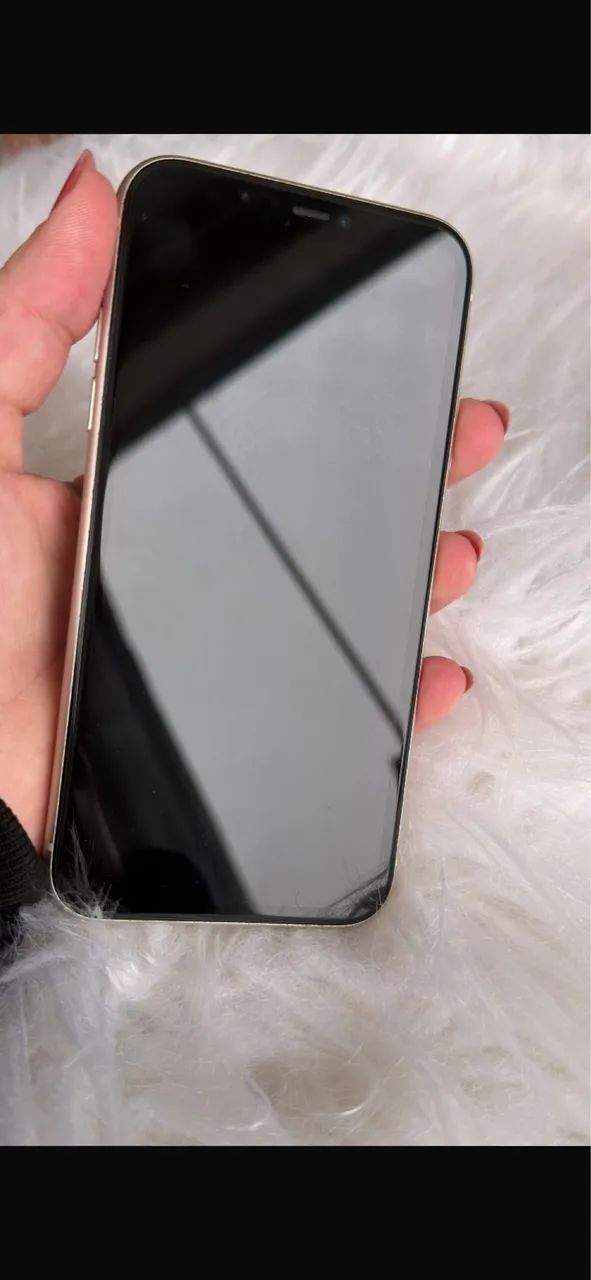 Vendo IPhone 11 Branco - Foto 3
