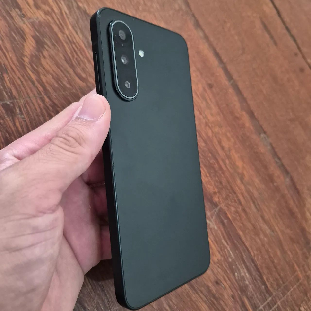 Celular Samsung A17 5G 256 Gb - Foto 4
