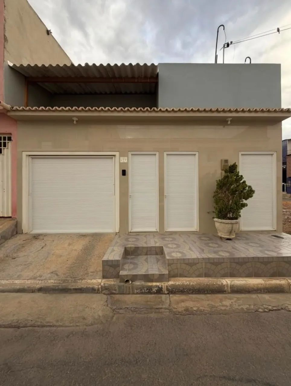 CASA A VENDA NA AURORA 