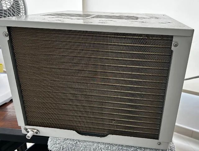 Ar Condicionado Janela 10.000 BTUs  - Foto 3