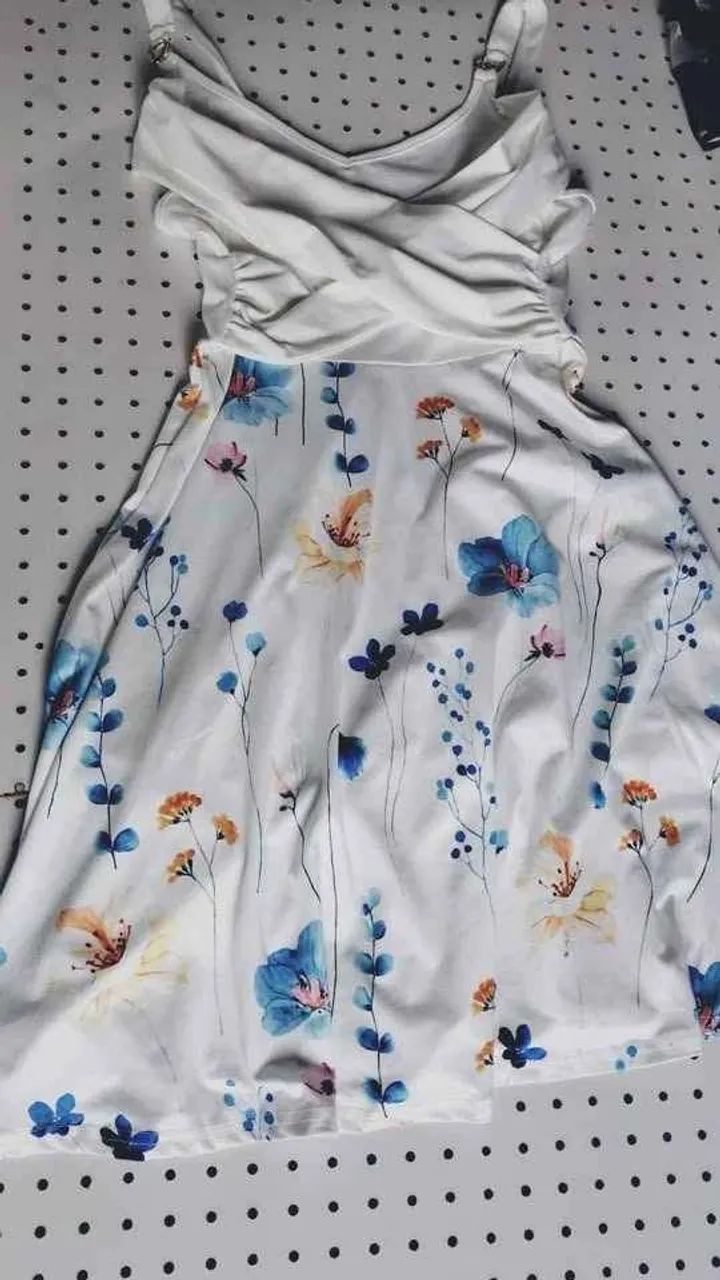 Vestido malha soft com transpassado no busto Tam M - Foto 5
