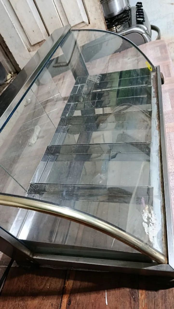 Estufa bem conservada 