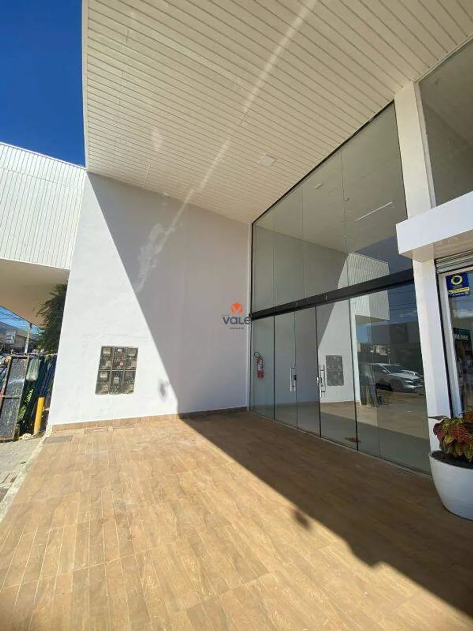 SALA COMERCIAL PARA LOCAÇÃO | 104 SUL - Foto 2