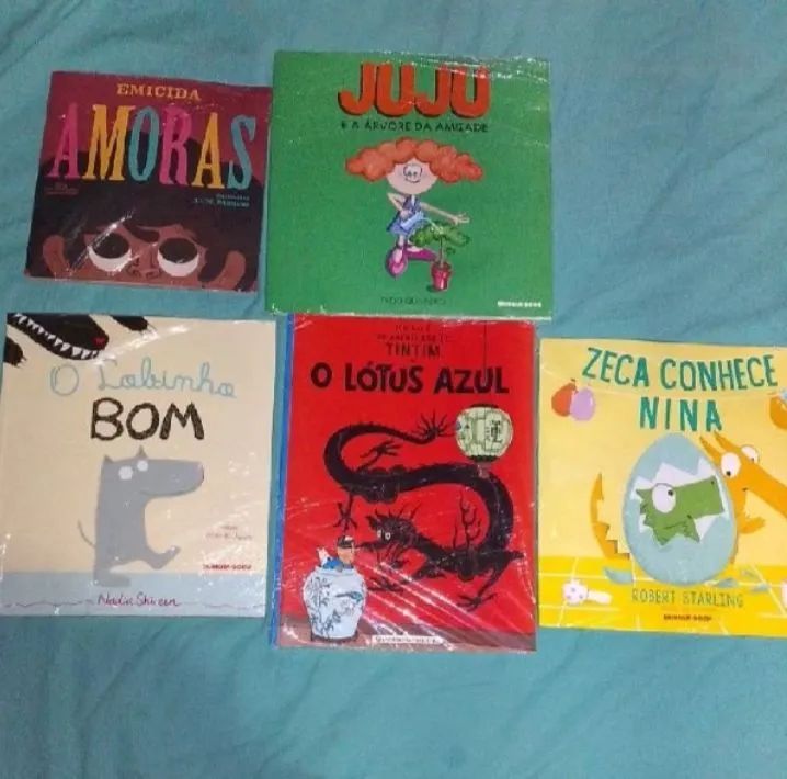 Coleção com 5 livros infantis
