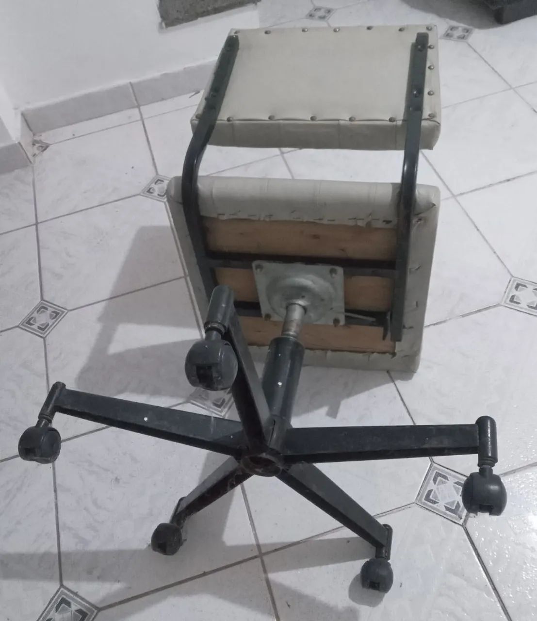 Cadeira de escritório  - Foto 4