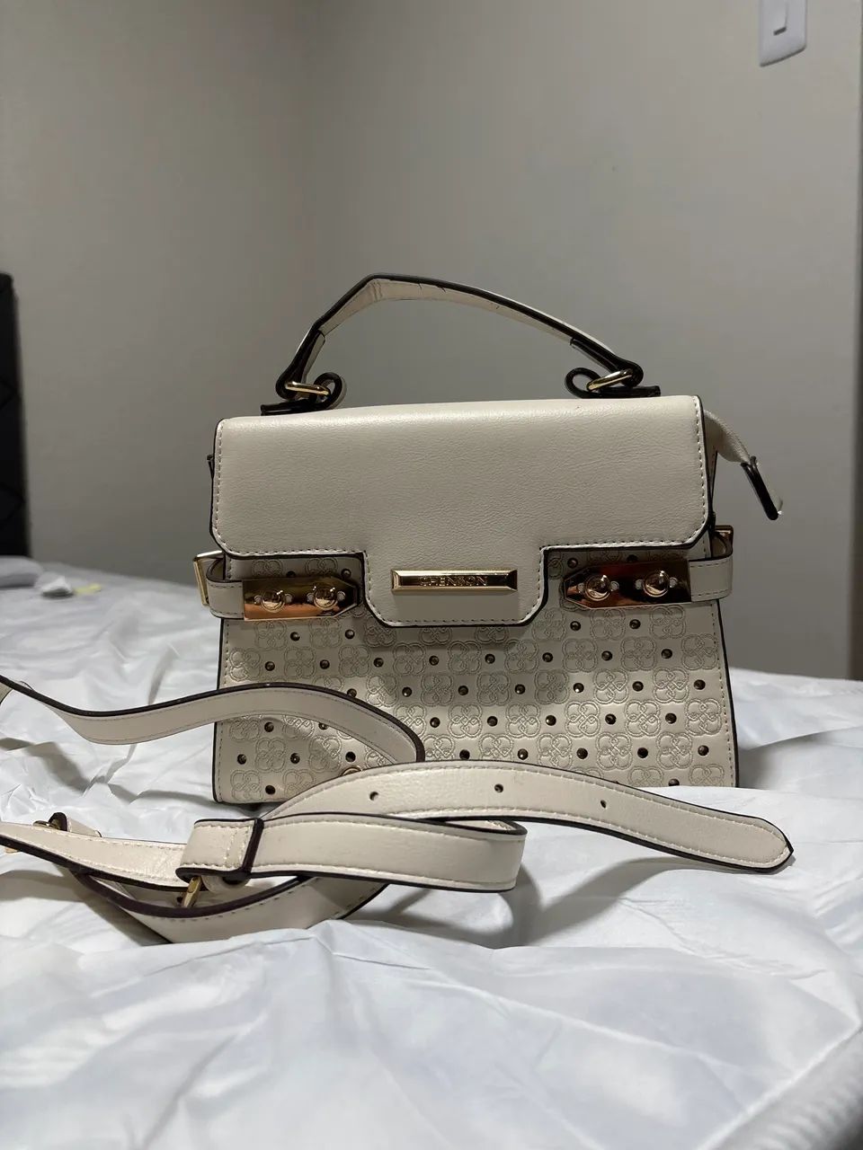 Bolsa Chenson nova