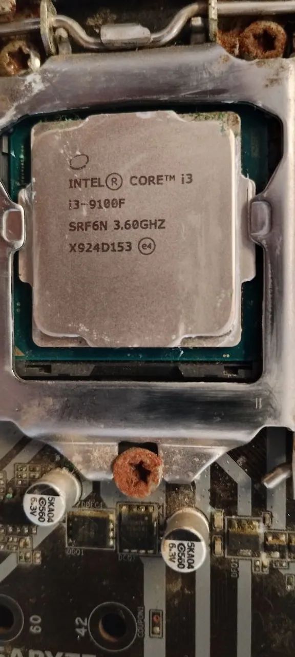 Processador I3-9100F + placa mãe ( placa com defeito)