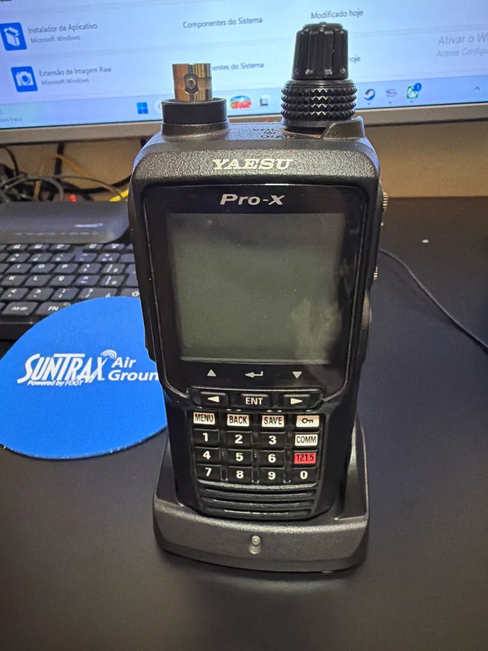 Rádio Aeronáutico Yaesu FTA-550 AA Handheld VHF - Foto 2