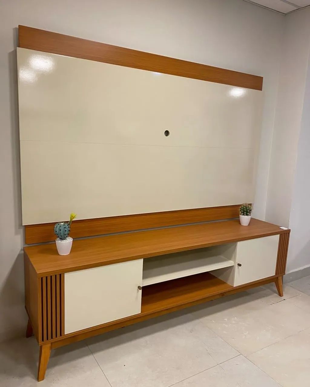 Painel com rack - Foto 2