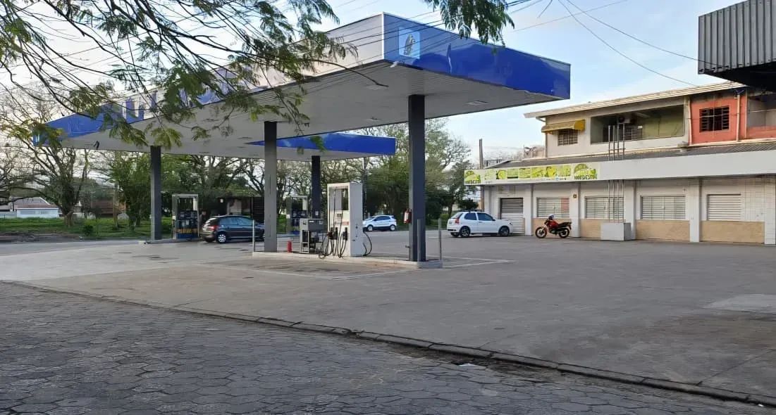Posto de Gasolina no Centro de Peruíbe - Foto 3