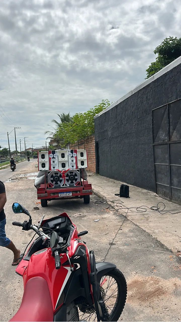 Carretinha com Som Automotivo