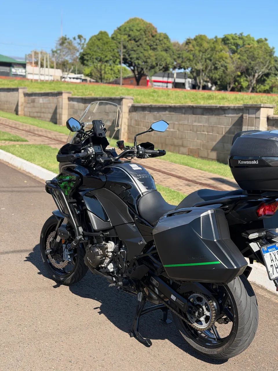 KAWASAKI VERSYS 1000 GT  - Foto 3