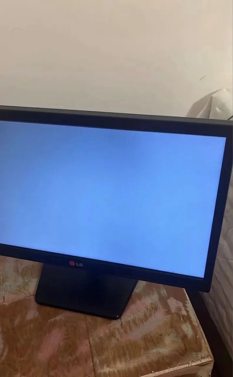 Monitor LG - 19 Polegadas - Foto 2