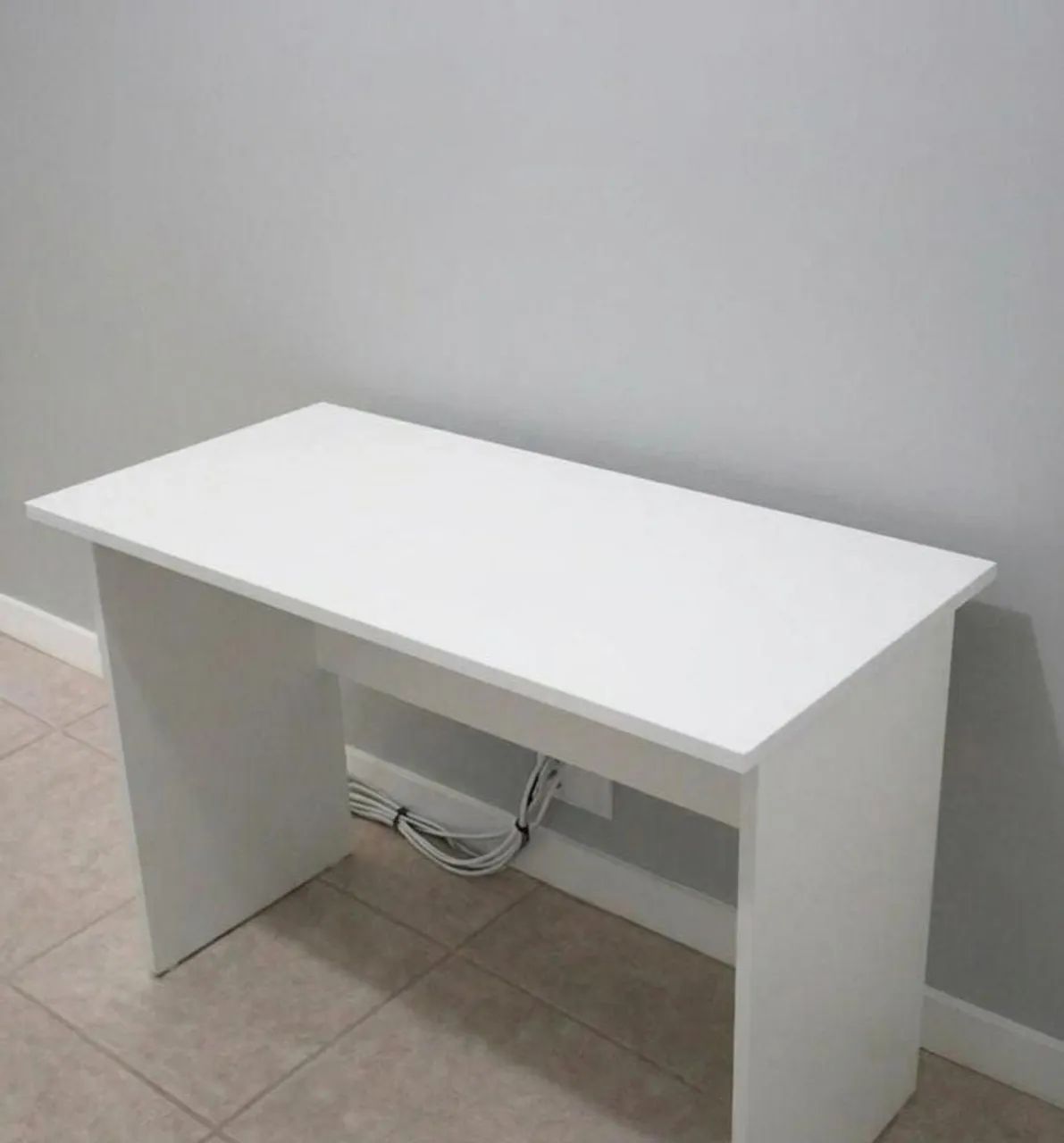 Mesa para estudos ou trabalho
