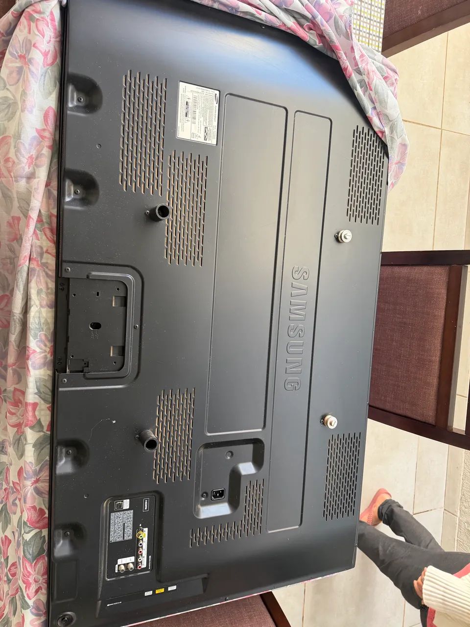 Vendo tv plasma 54 polegadas 