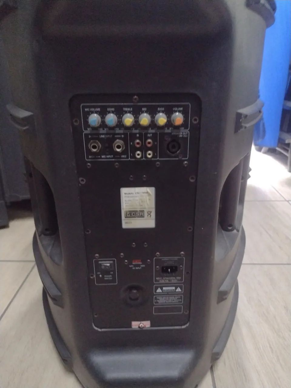 Vendo 1-caixa de 15 pol da CSR 4000 amplificada - Foto 3