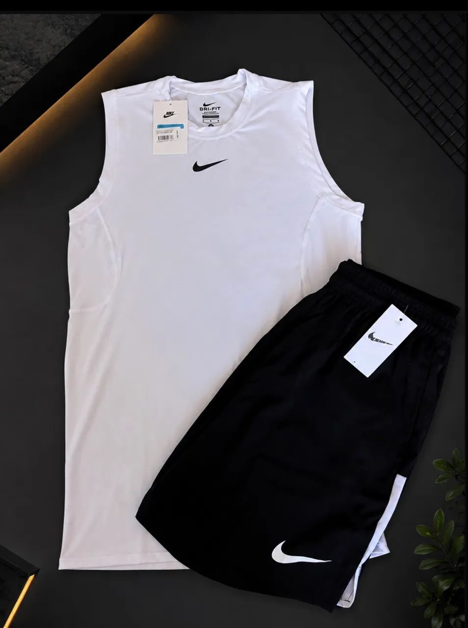 Roupa de academia 