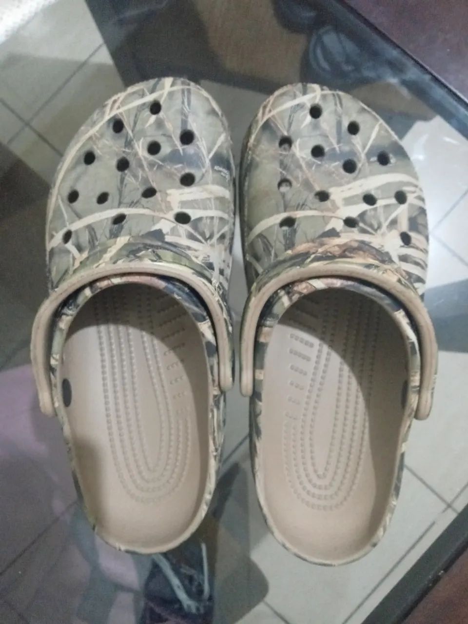 Sandália Crocs Militar
