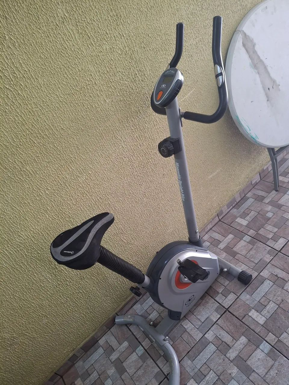 Bicicleta de ginástica  - Foto 4