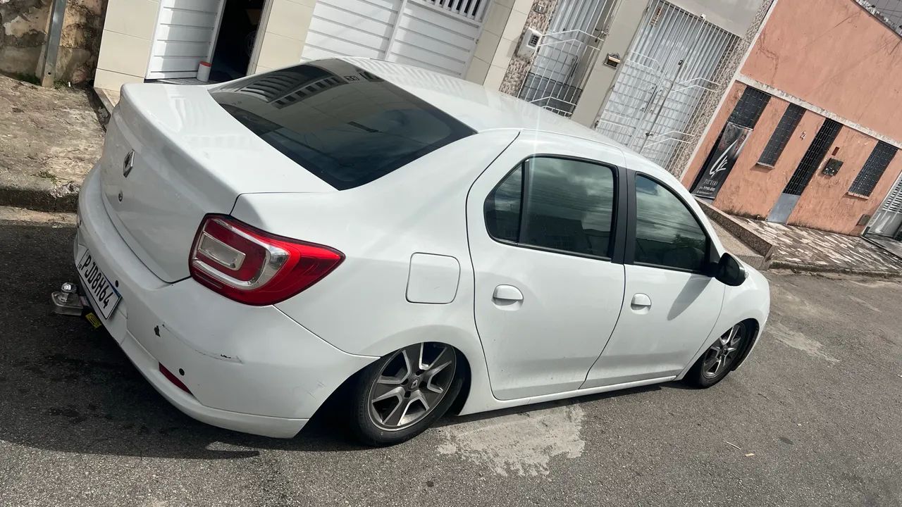 Renault Logan Dynamique Hi-flex 1.6 8V 4P 2015 - Foto 3
