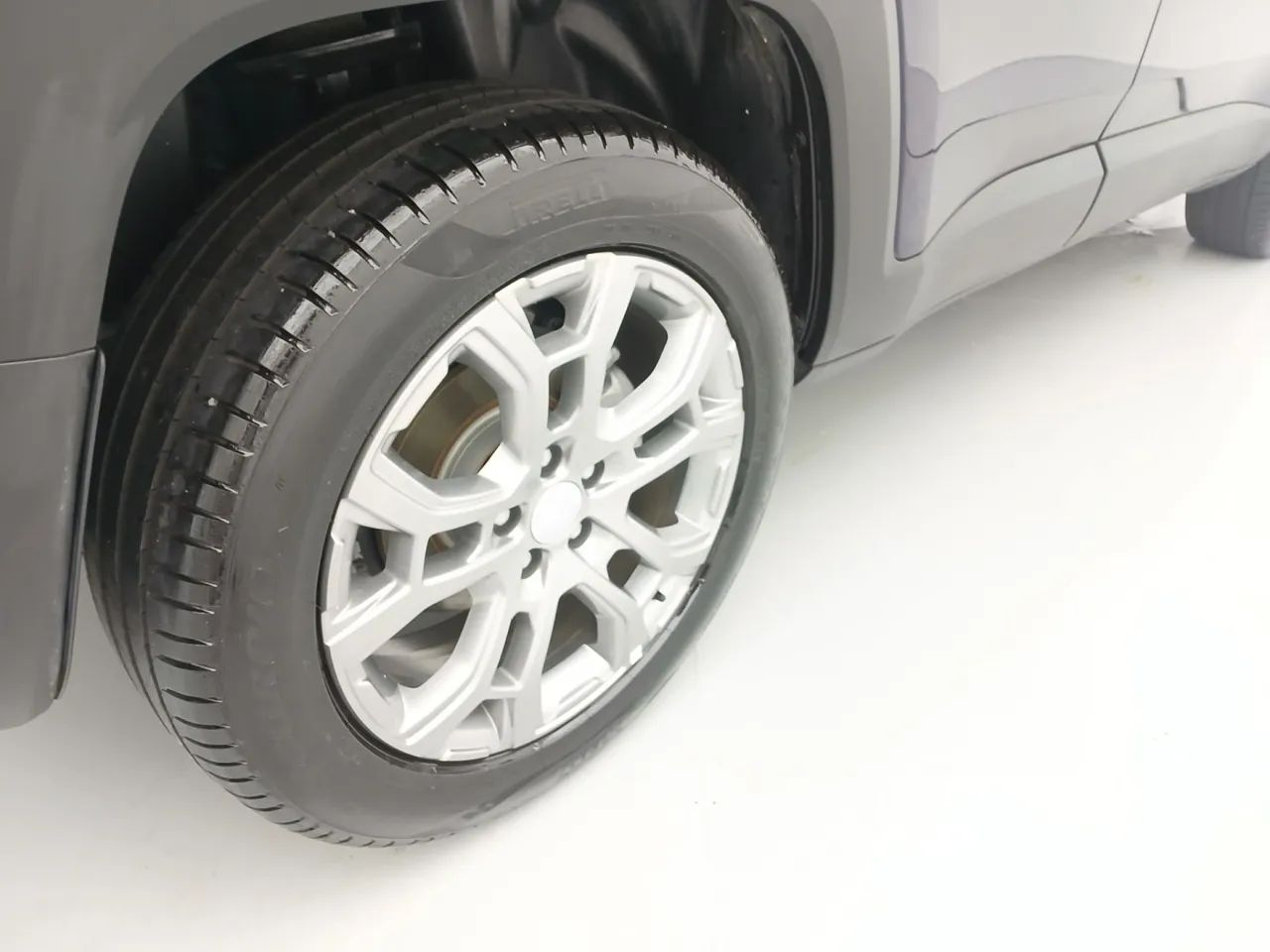 Jeep Renegade Long. T270 1.3 TB 4x2 Flex Aut., foto 13 de 18