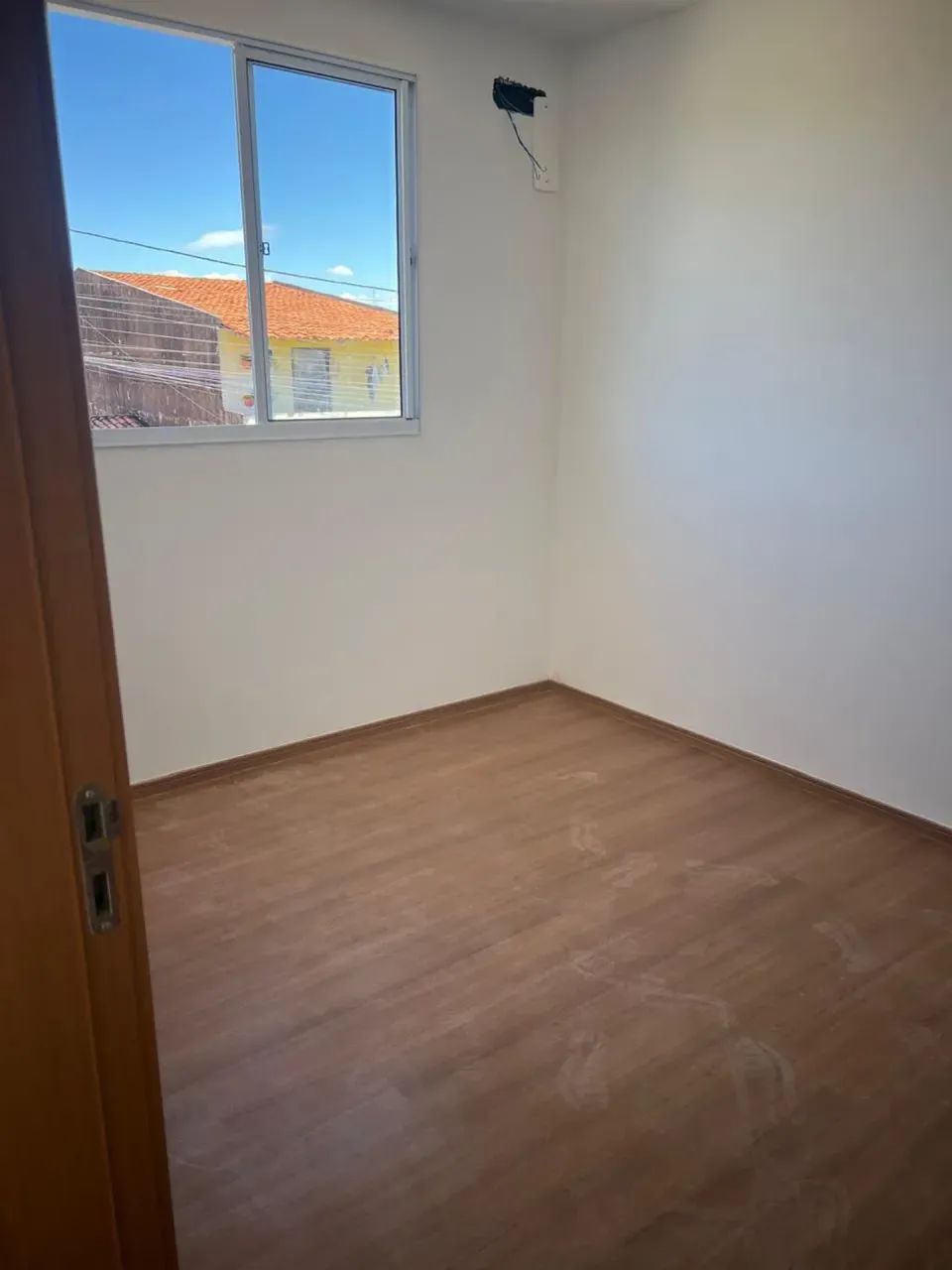 Apartamento com varanda e elevador no condomínio Brisa do Mar bairro cocó - Foto 5