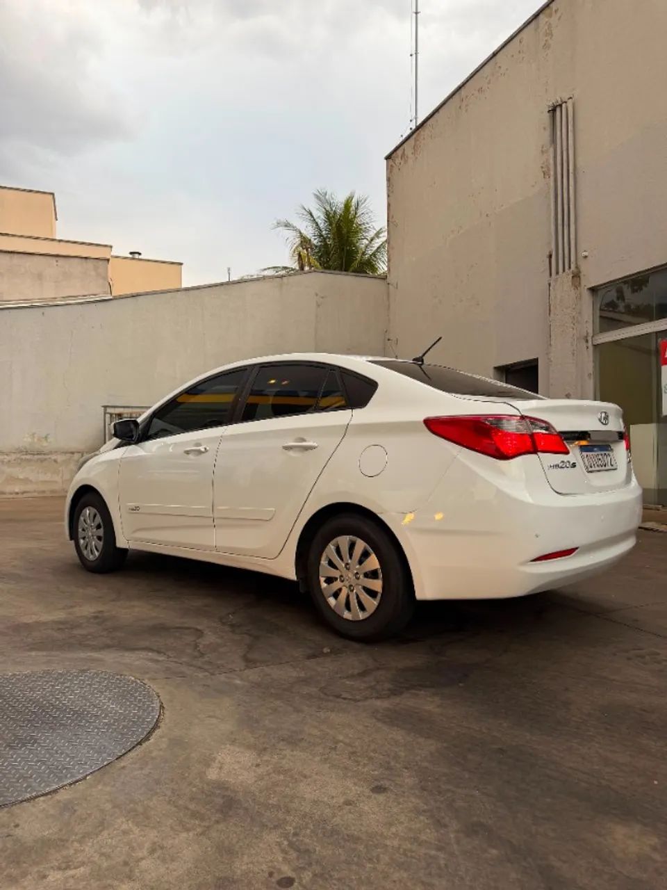 Hyundai Hb20S HB20S C.Plus/C.Style 1.6 Flex 16V Mec.4p 2014