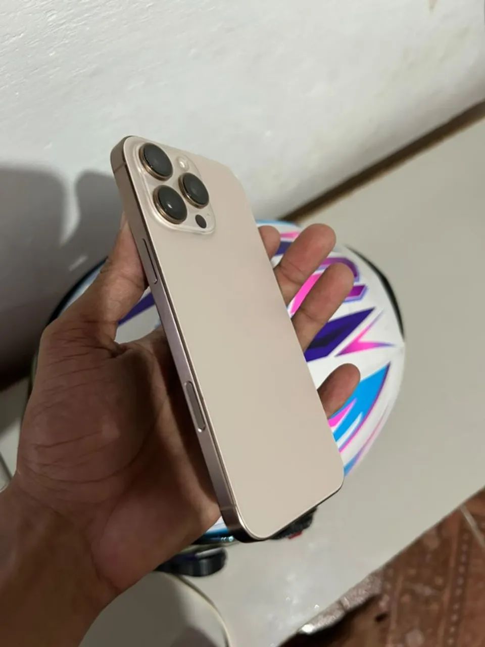 Iphone 16 pro max - Foto 4
