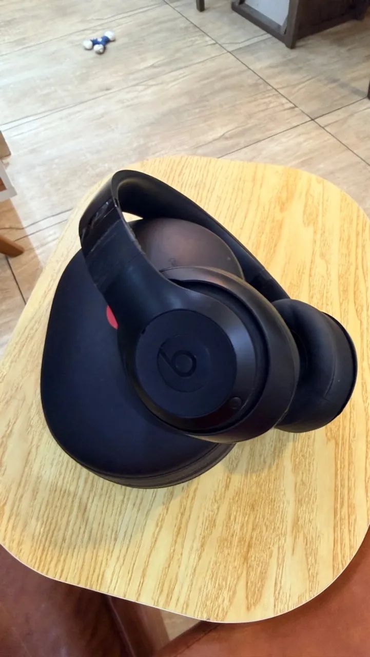 Fone Beats Studio 3 Apple Usado - Foto 2