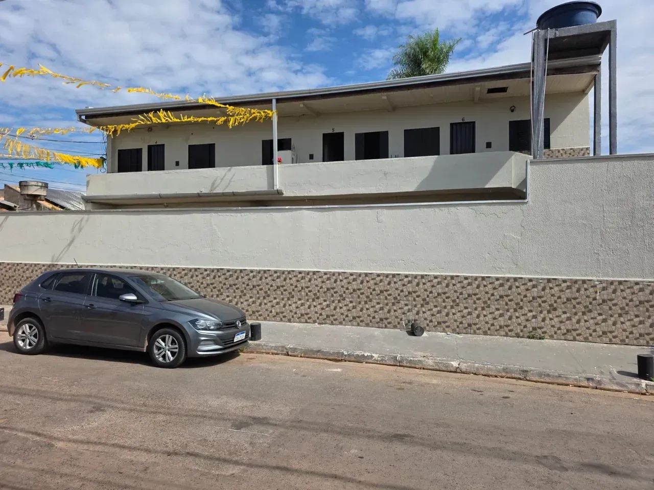 Sobra com KITNETS para investimento em boa localização - Foto 4