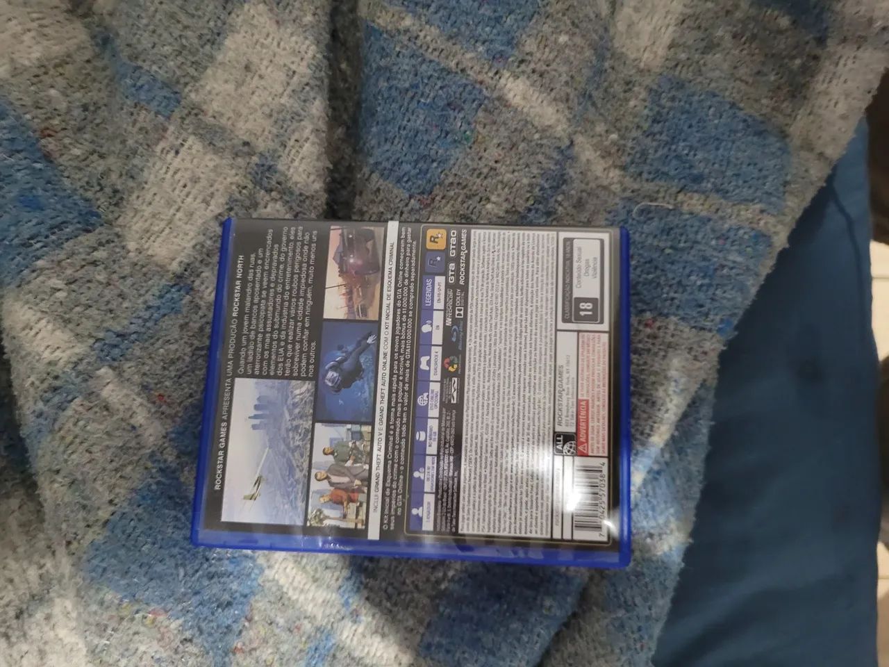 Gta 5 premiun PS4 - Foto 3