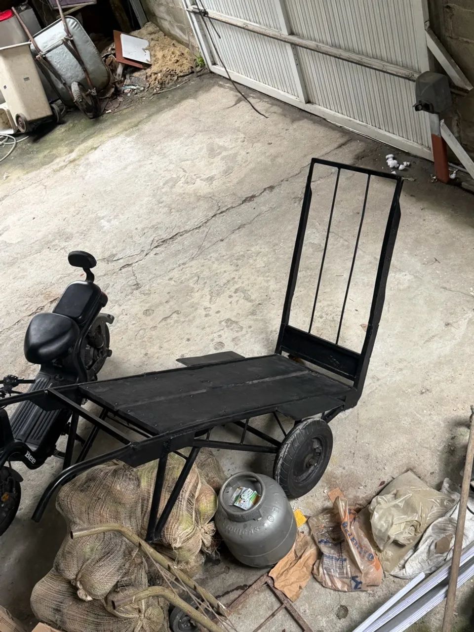 Carro de carga ( burro sem rabo )