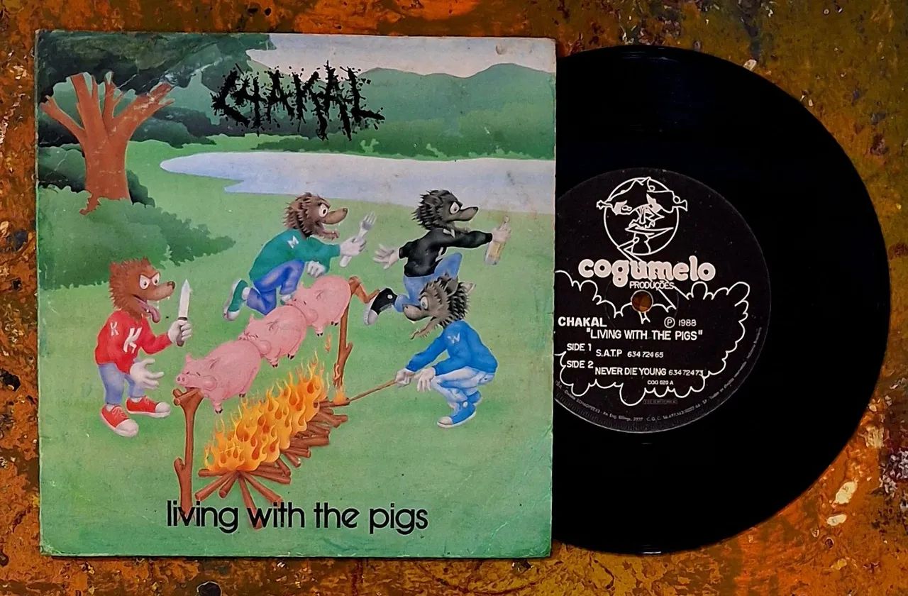 Chakal - Living with the pigs - Compacto Raríssimo  - Foto 2