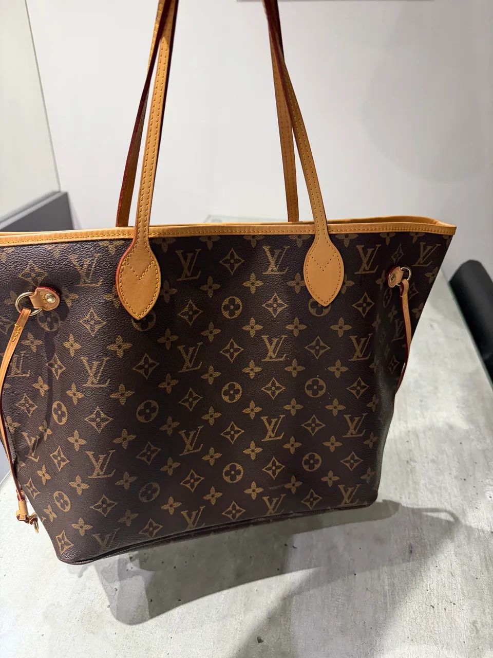 Bolsa Louis Vuitton Neverfull - Foto 5