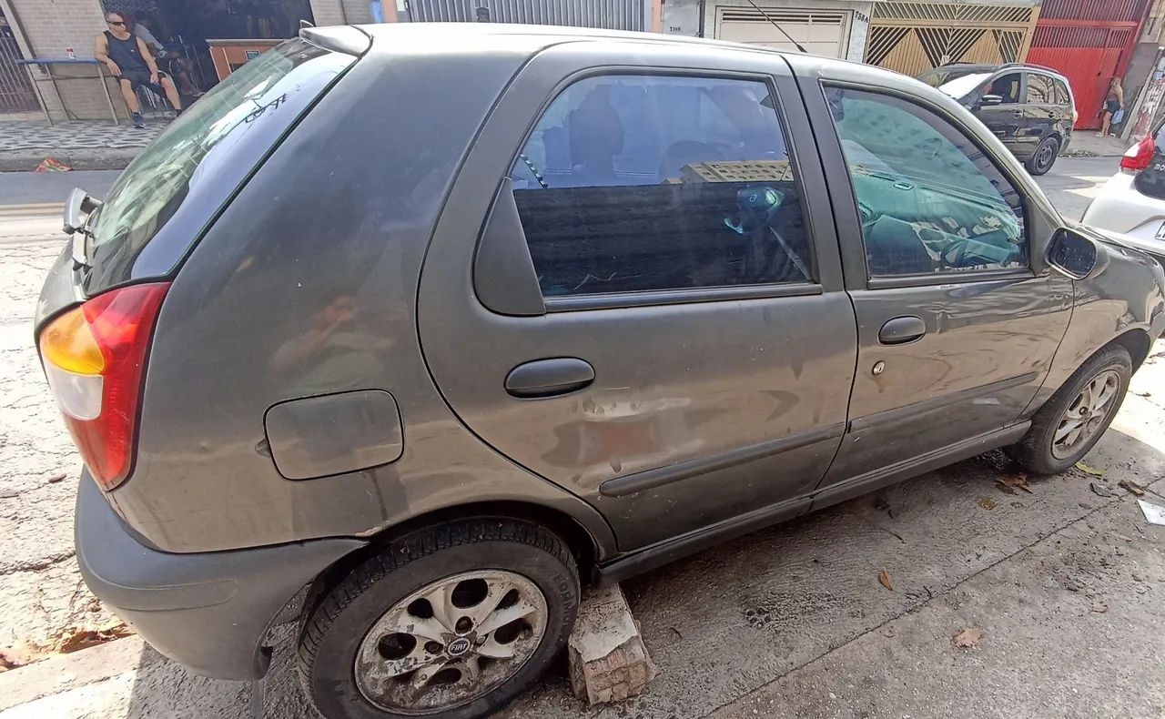 Fiat Palio ELX 1.0 MPI Fire 16V 4P (25 Anos) 2001