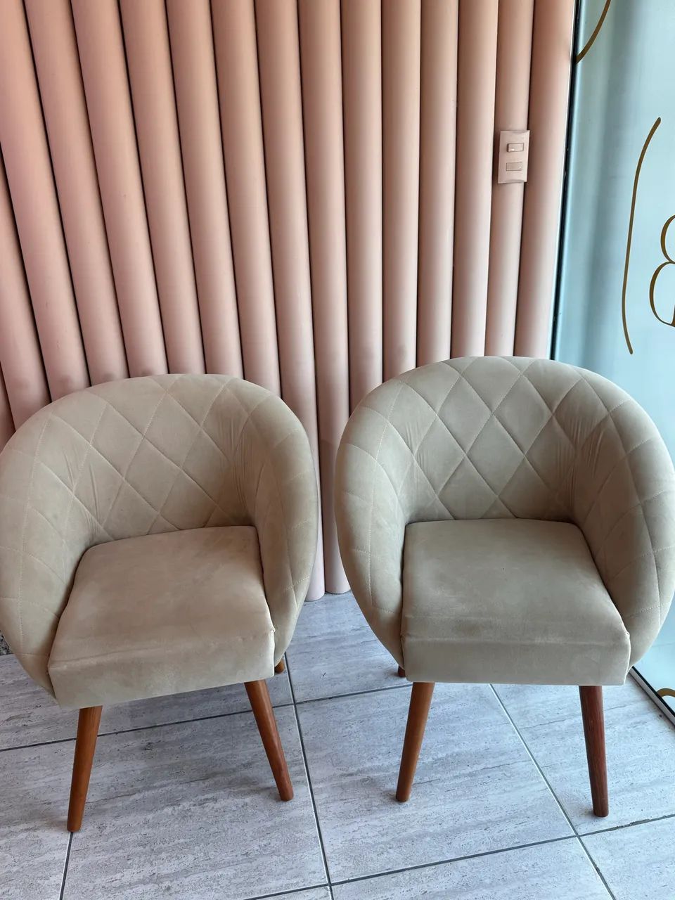 Poltronas recepção 