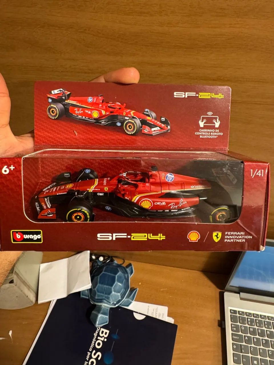 Ferrari F1 SF24 Shell colecionaveis - Foto 2