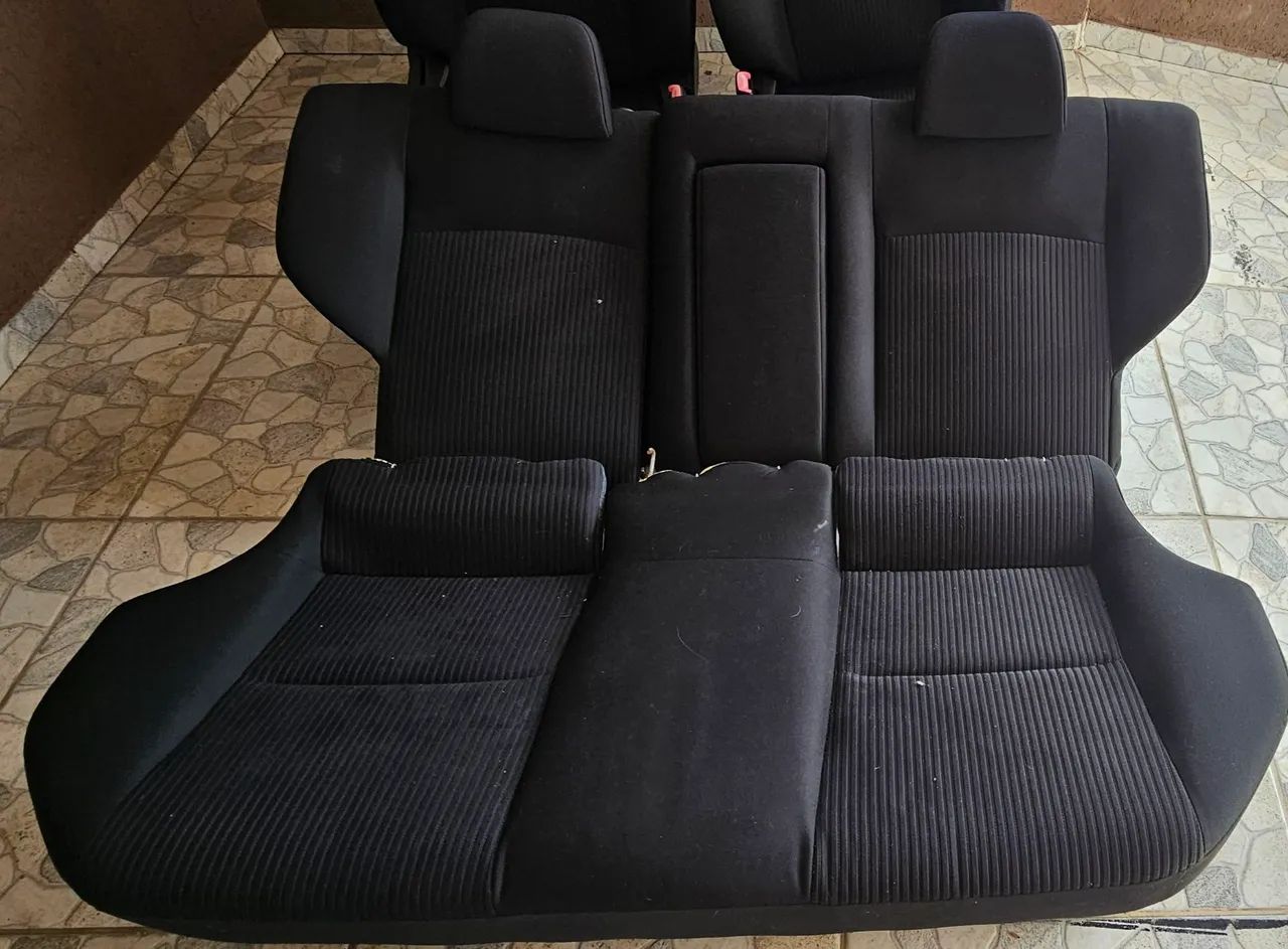 Bancos do Lancer - Foto 3