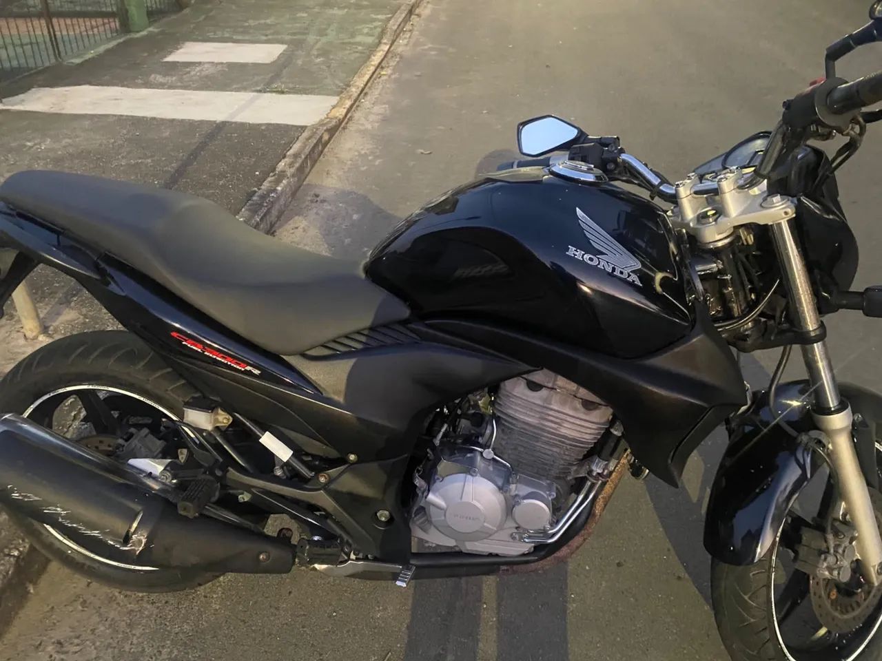 Cb 300 - Foto 3