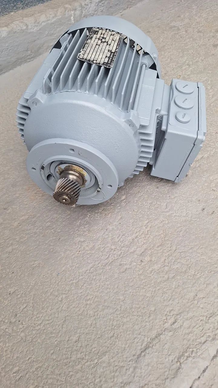 Motor elétrico trifásico 2 cv rotação: 1720. Baixa rotação - Foto 3