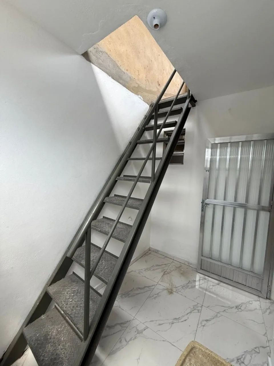 Apartamento em São João de Meriti, 1 quarto - Foto 2