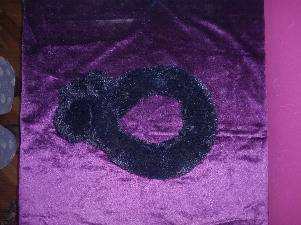 Gola cachecol snood preta pele sintética - Foto 3