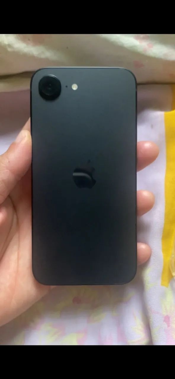 iphone 16e - Foto 2