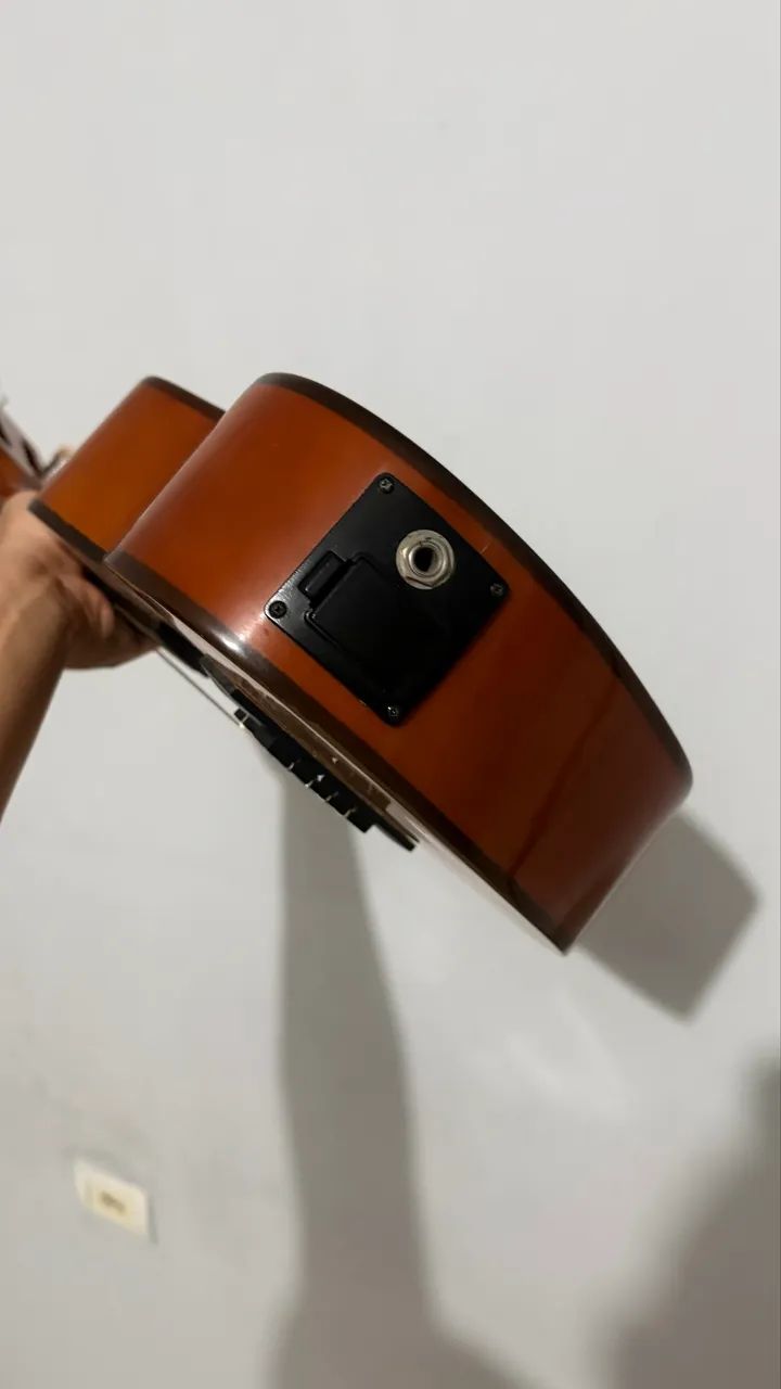 Cavaquinho elétrico - Foto 4