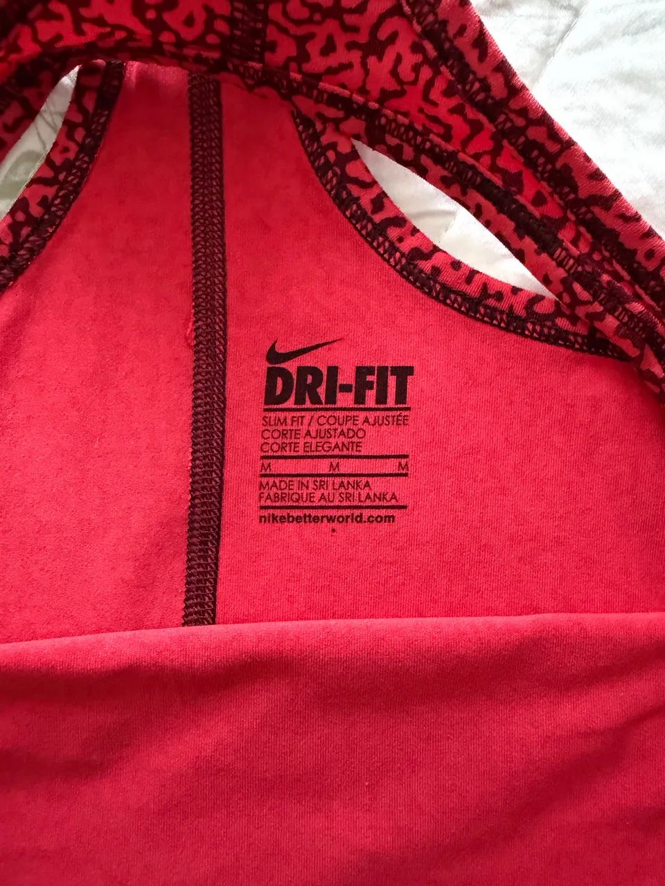 Camiseta feminina Nike Dri-Fit - Foto 4