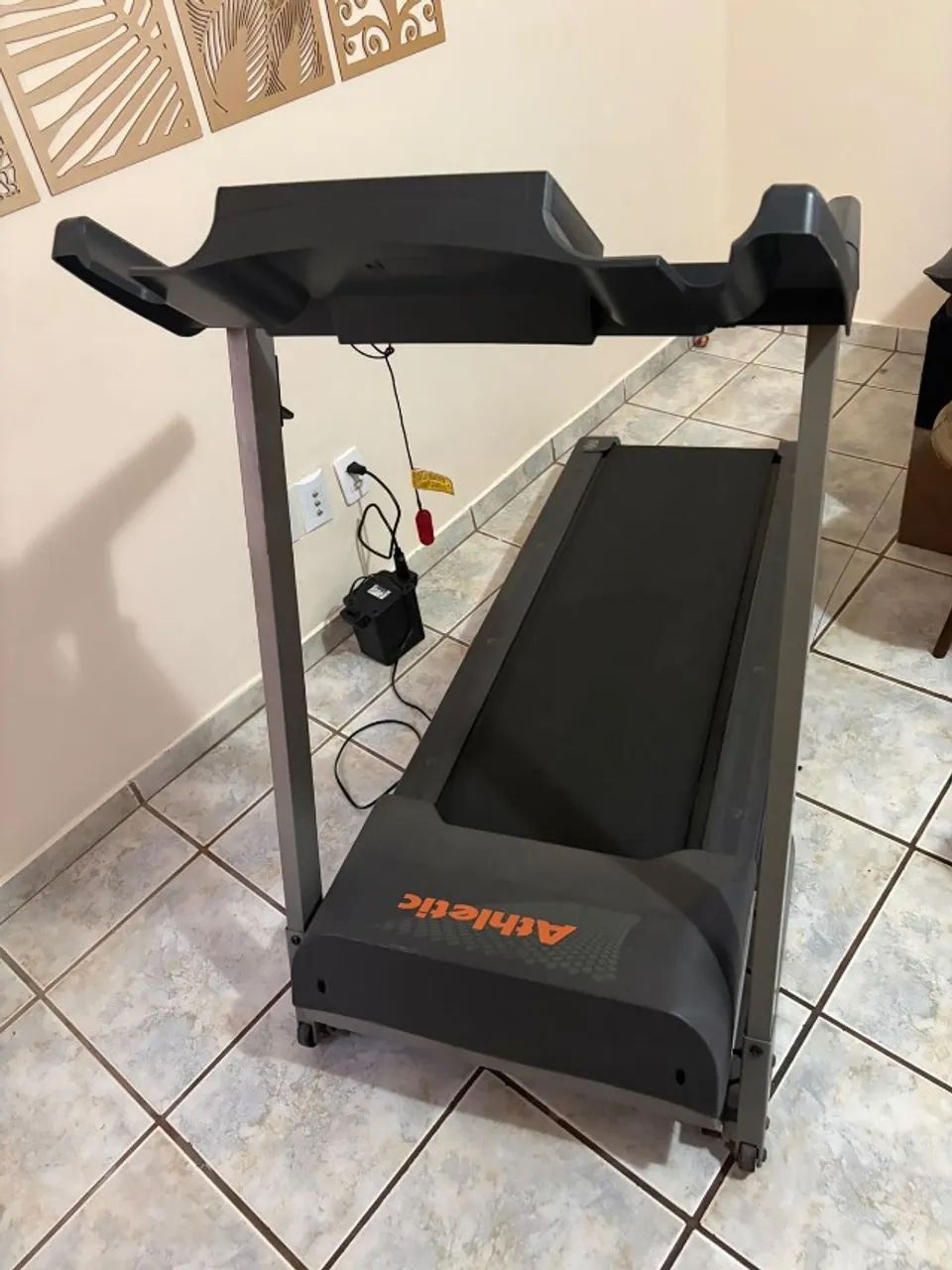Esteira Athletic Advanced 520EE